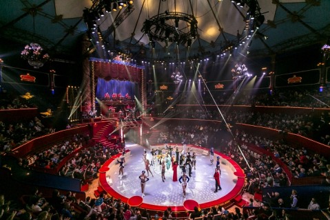 Géant, le nouveau spectacle au Cirque Bouglione
